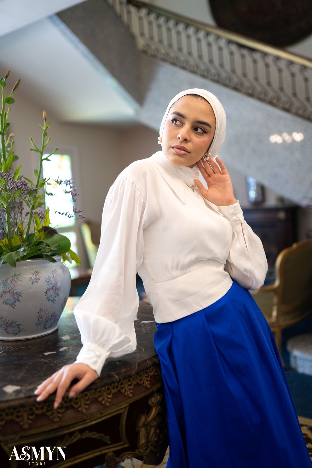 Off-white Collar Soiree Blouse