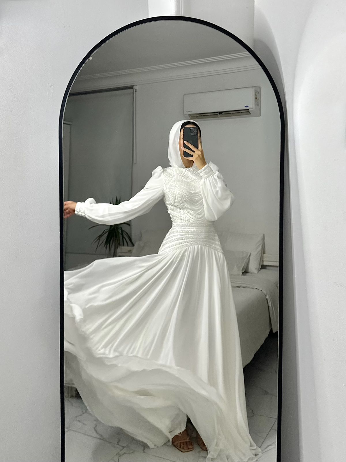 Off-white Embroidered Bridal Dress