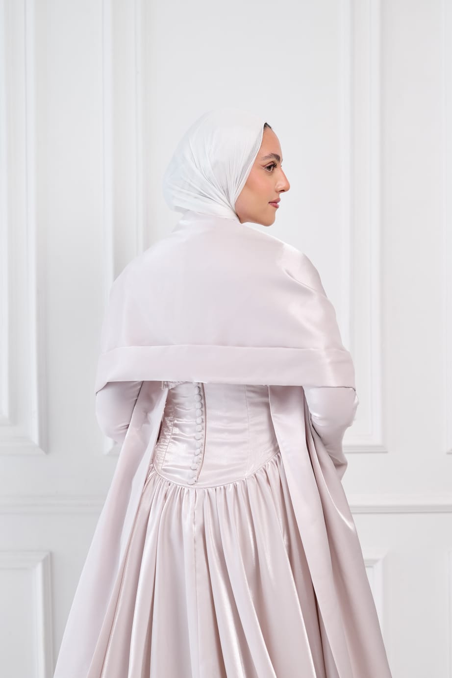 Flowing Grace Statement Sleeve Dress in Powder Pink