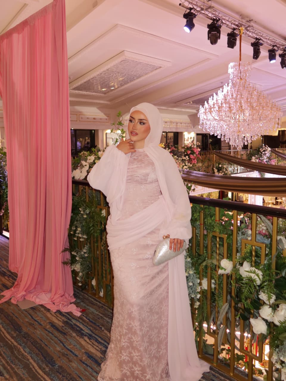 Pale Pink Chiffon Lace Dress