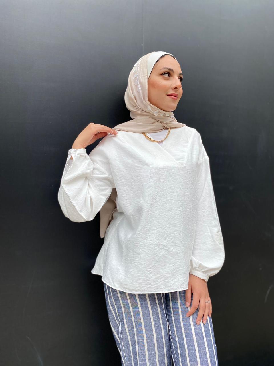 Off-white Linen Summer Blouse