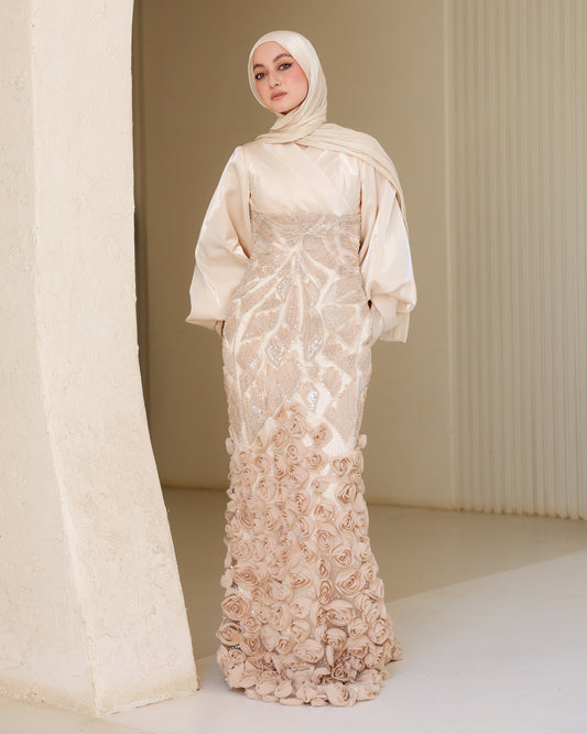 Roselle Dress in beige