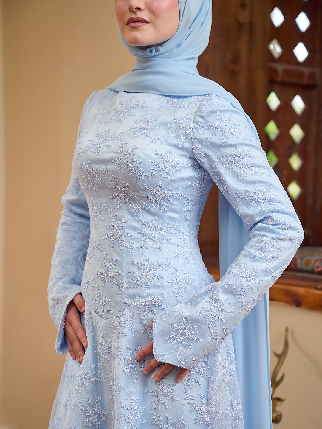 The grace lace dress powder blue