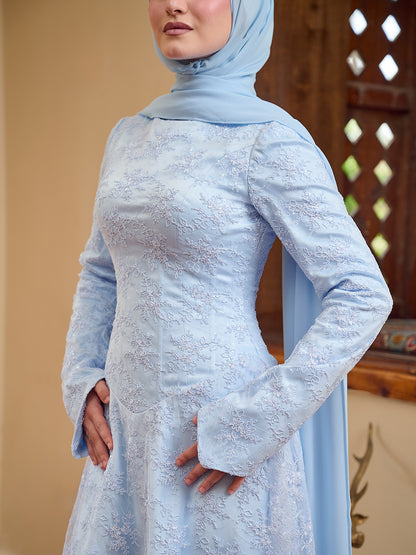 The grace lace dress powder blue
