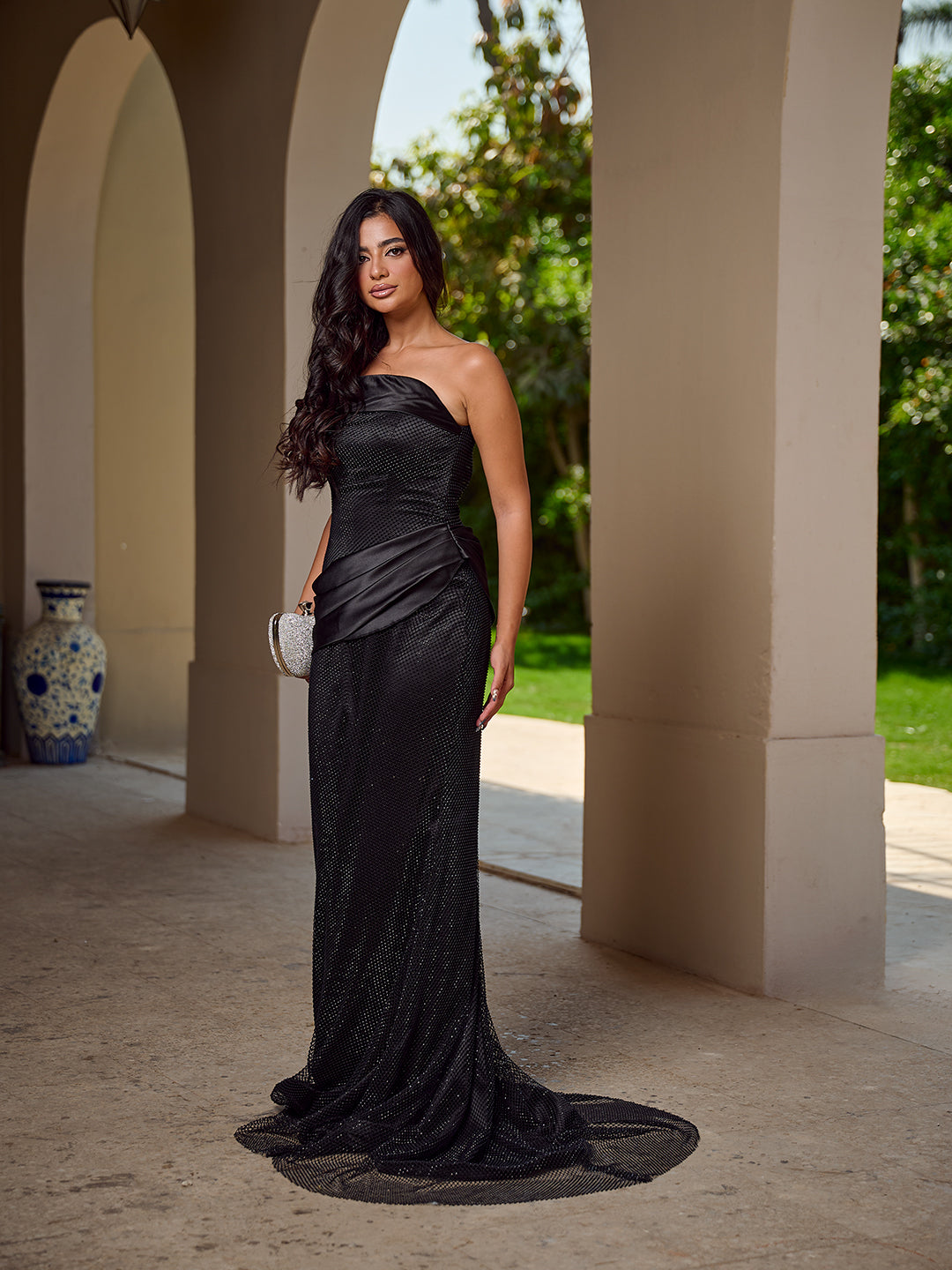The Bold Muse Dress in black