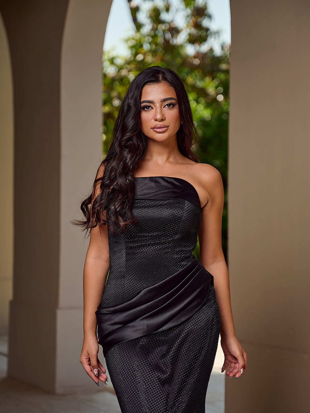 The Bold Muse Dress in black