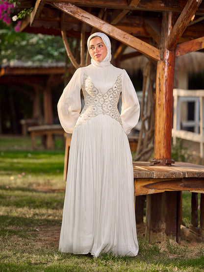 The Jewel Waist Dress white