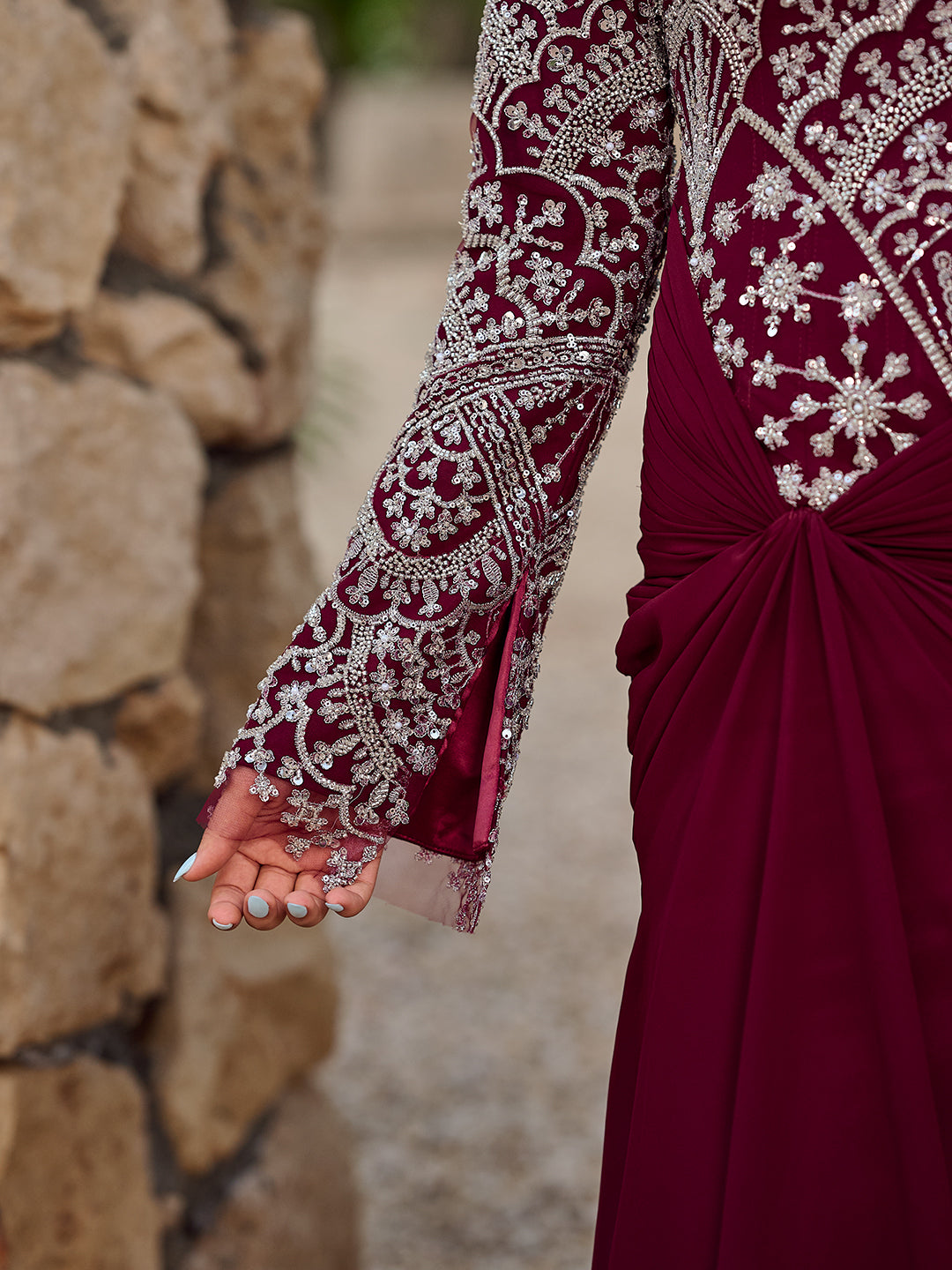Celeste  sparkle dress in burgundy