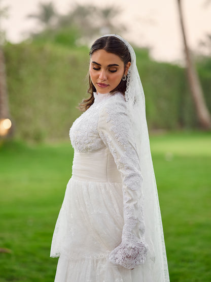 Romantic Vintage Lace Bridal Dress