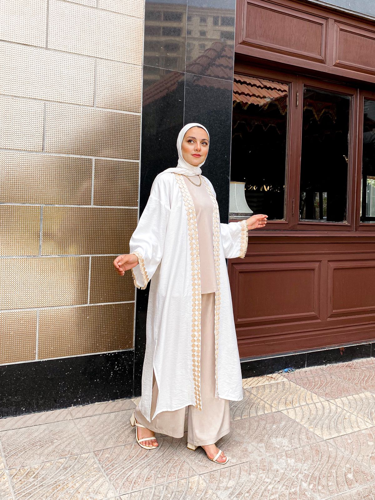 Off-white Arabian Style Ramadan Kaftan