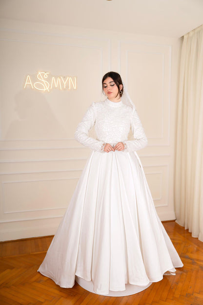 Off-white Simple Bridal Dress with Embroidered Top
