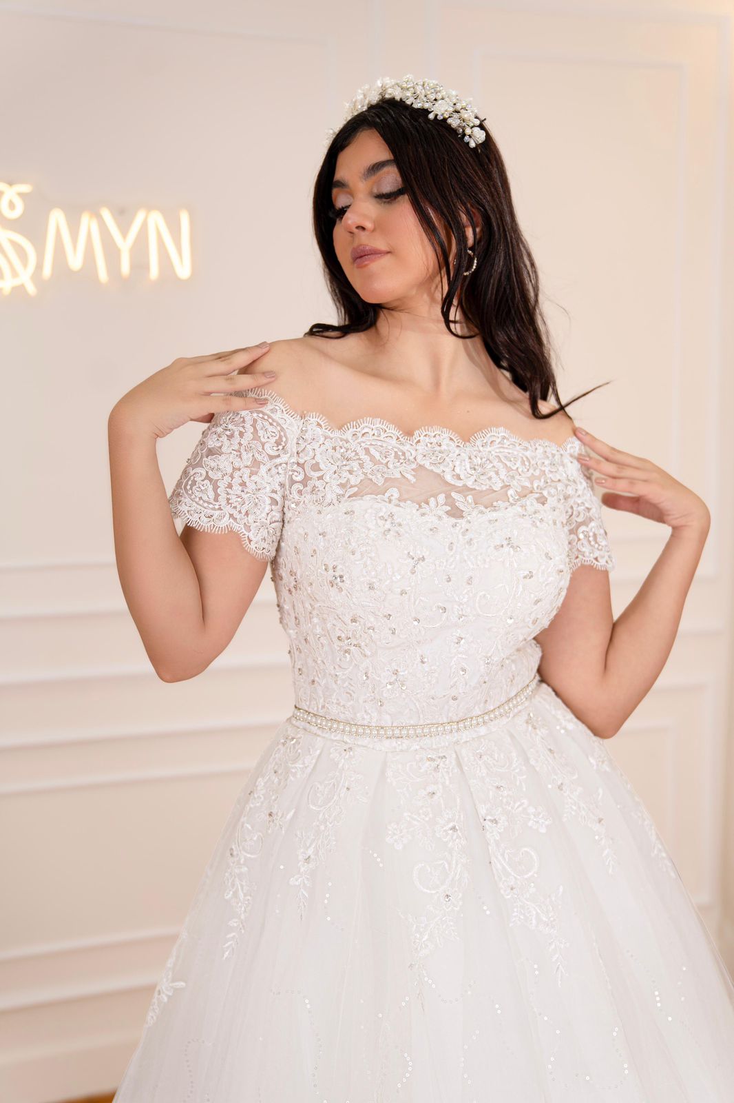 Off-shoulder Lace Bridal Dress