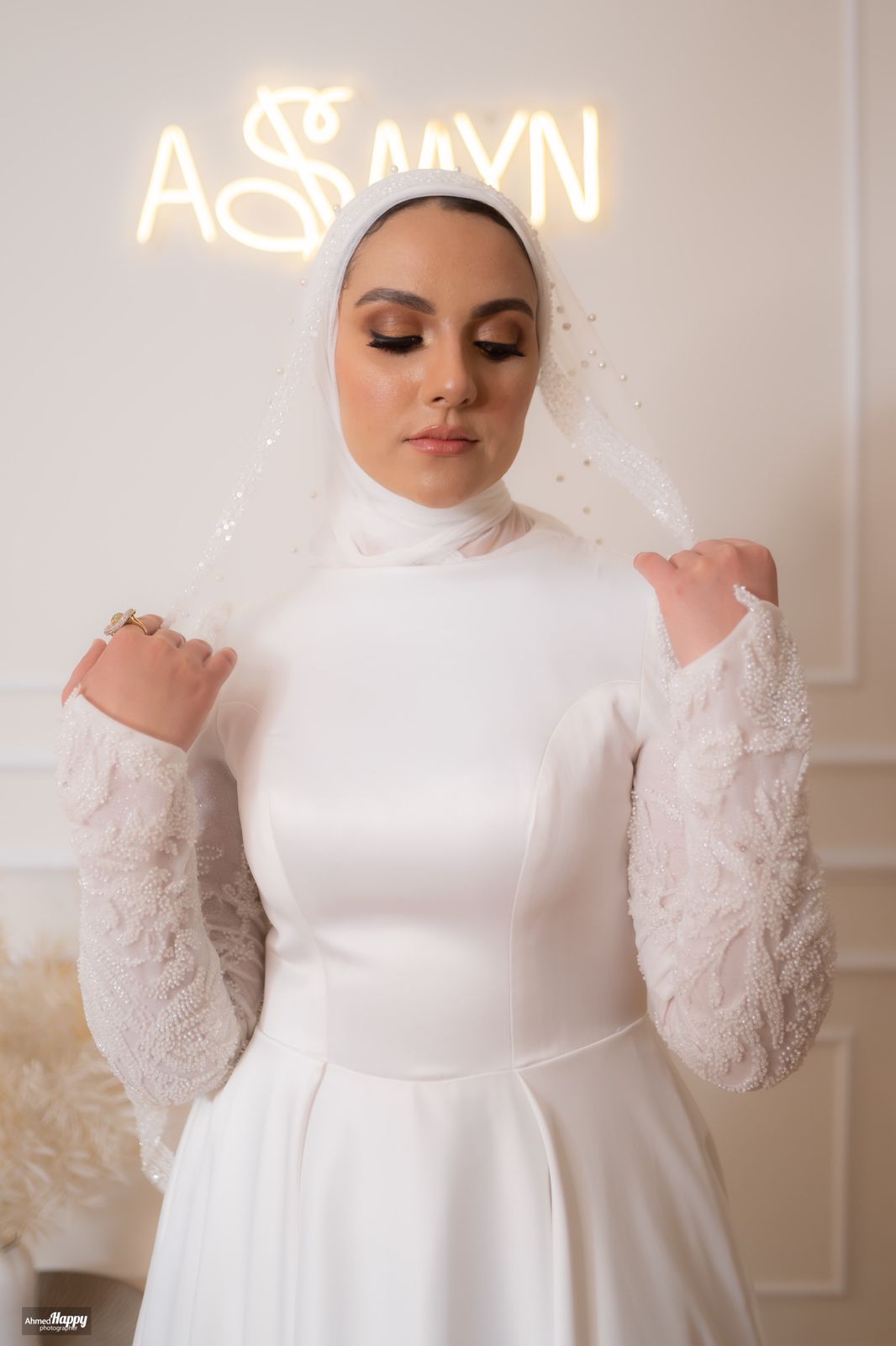 Off-white Princess Bridal Dress with Embroidered Sleeves