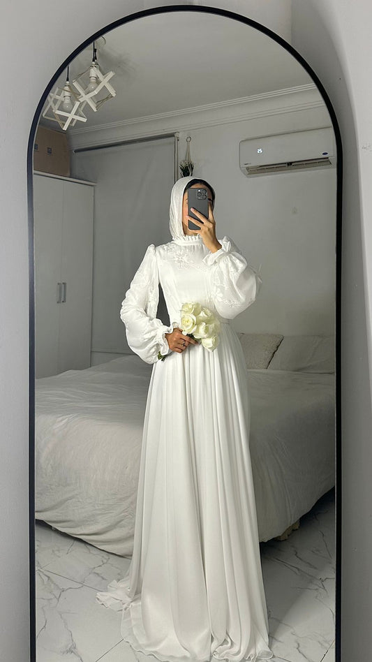 Off-white Simple Embroidered-Top Bridal Dress