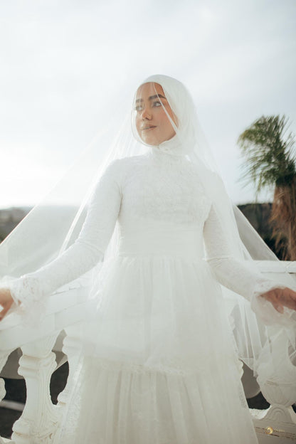 Vintage Lace Layered Wedding Dress