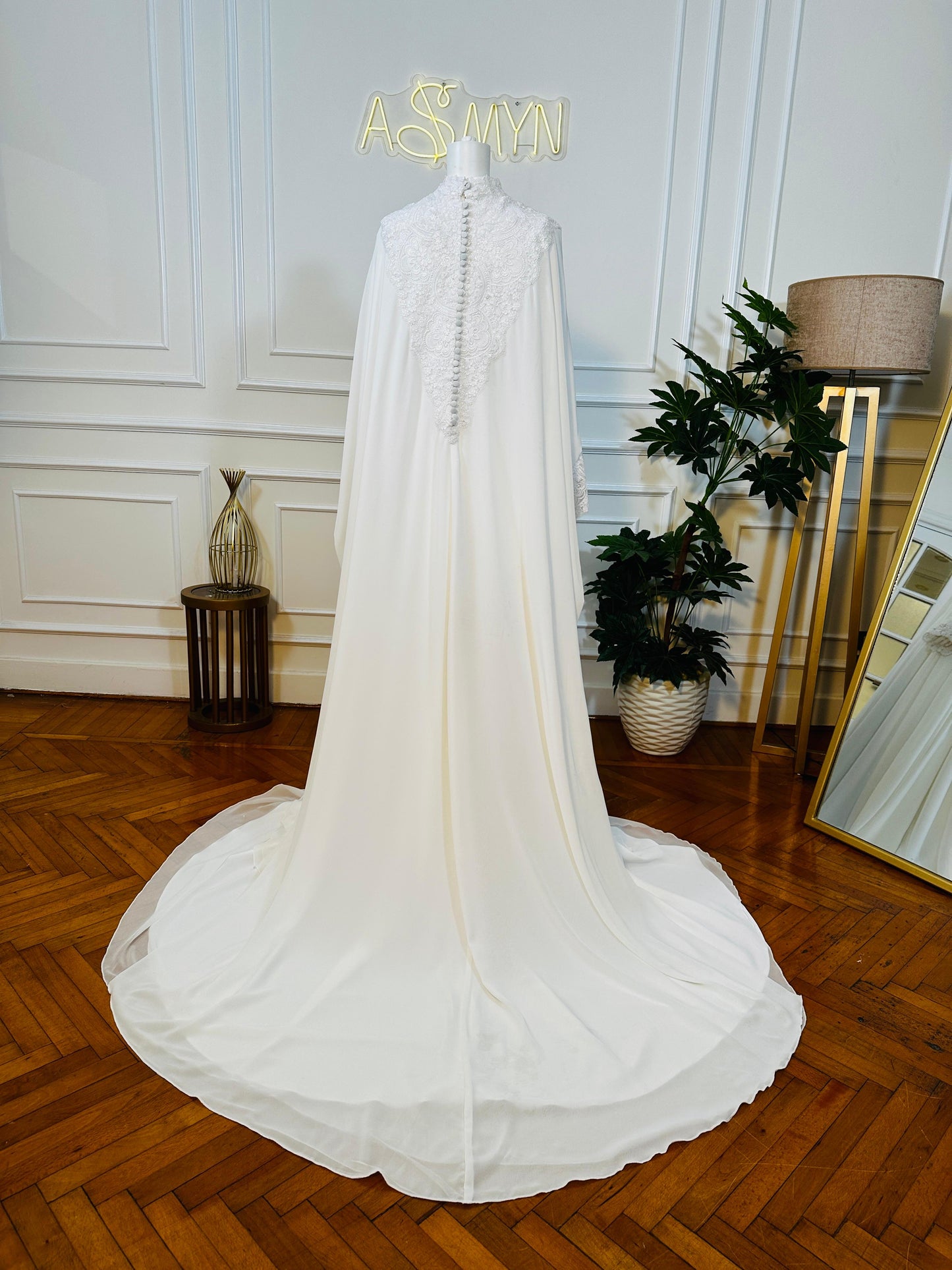 Off-white Bridal Chiffon Dress