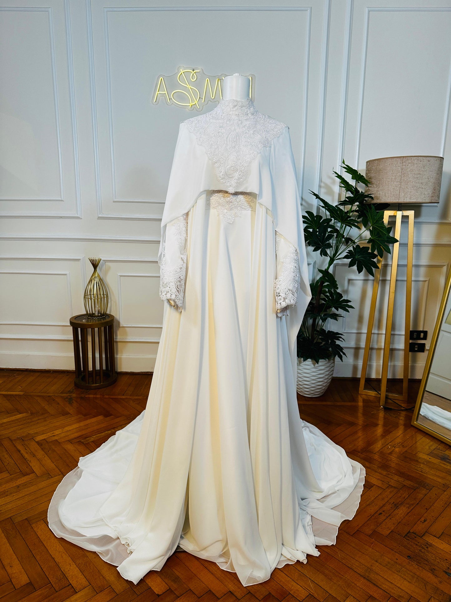 Off-white Bridal Chiffon Dress