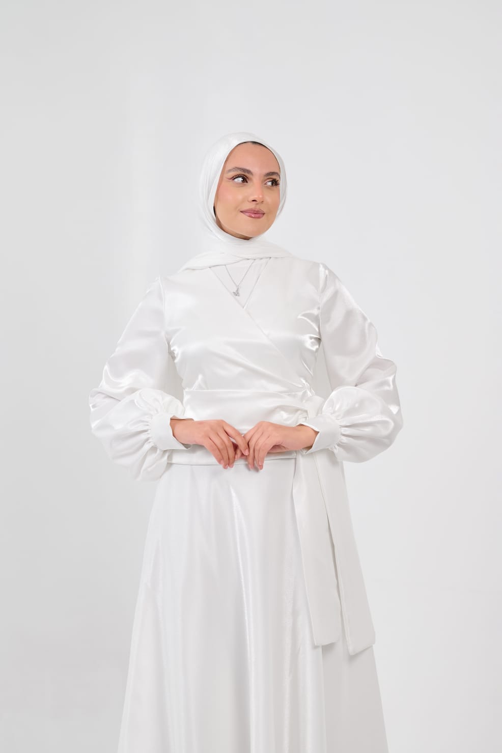 Shadow & Shine Soiree Wrap Set in Off-White