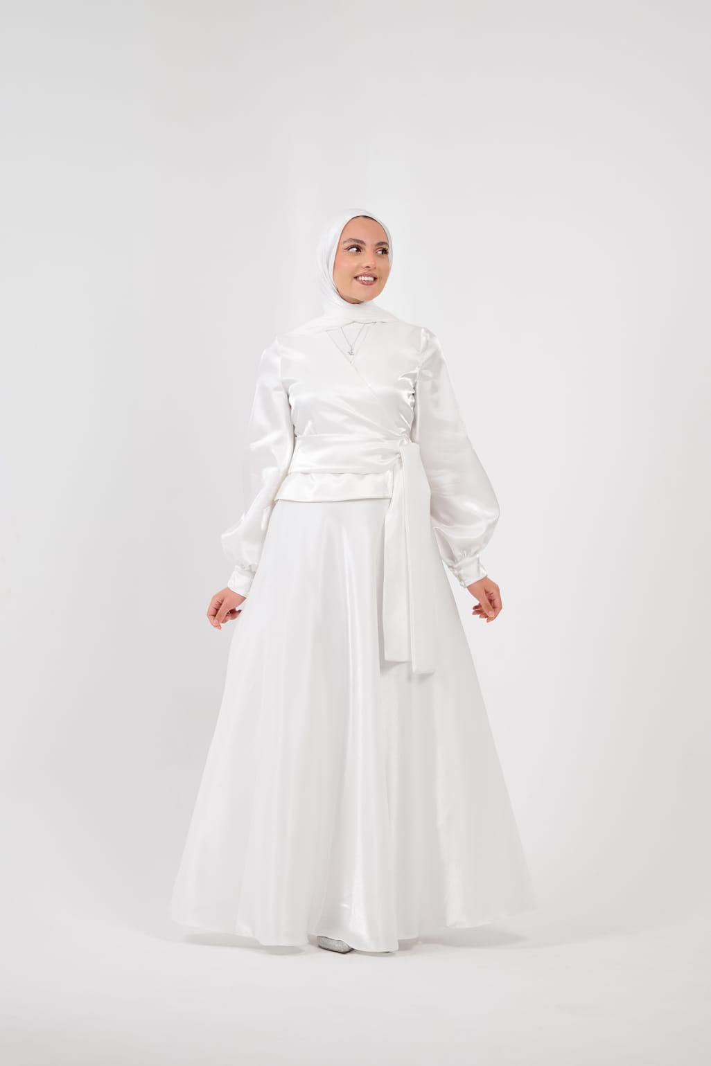 Shadow & Shine Soiree Wrap Set in Off-White