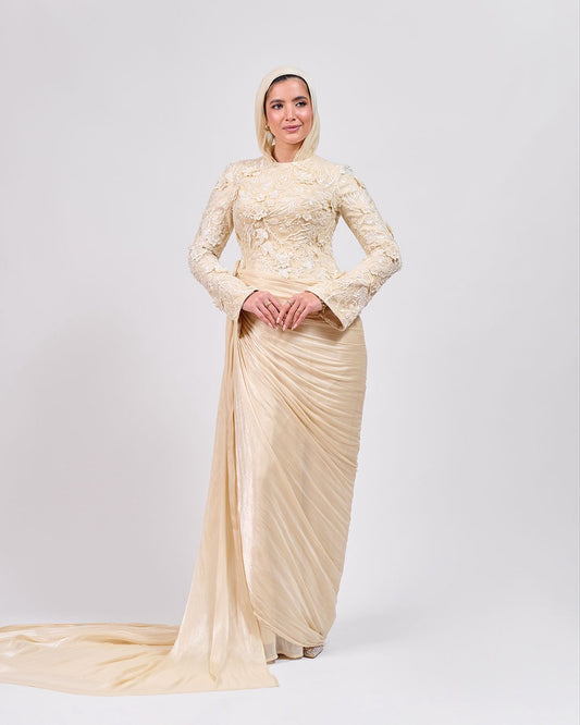 The Elegance in Detail Dress in Champagne Gold