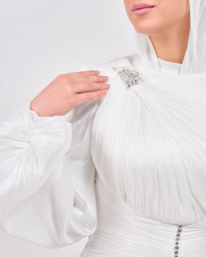 Shape & Flow Dress in Off White