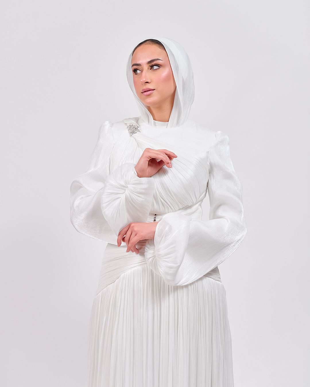 Shape & Flow Dress in Off White