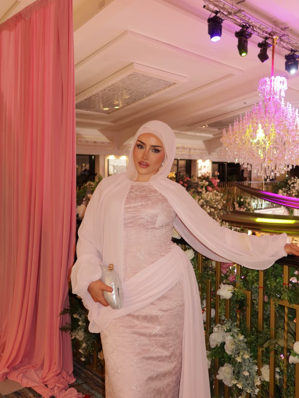 Pale Pink Chiffon Lace Dress