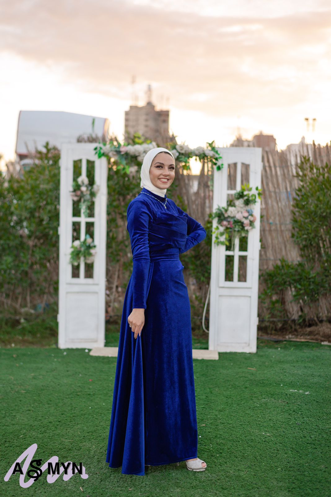 Royal blue store velvet gown